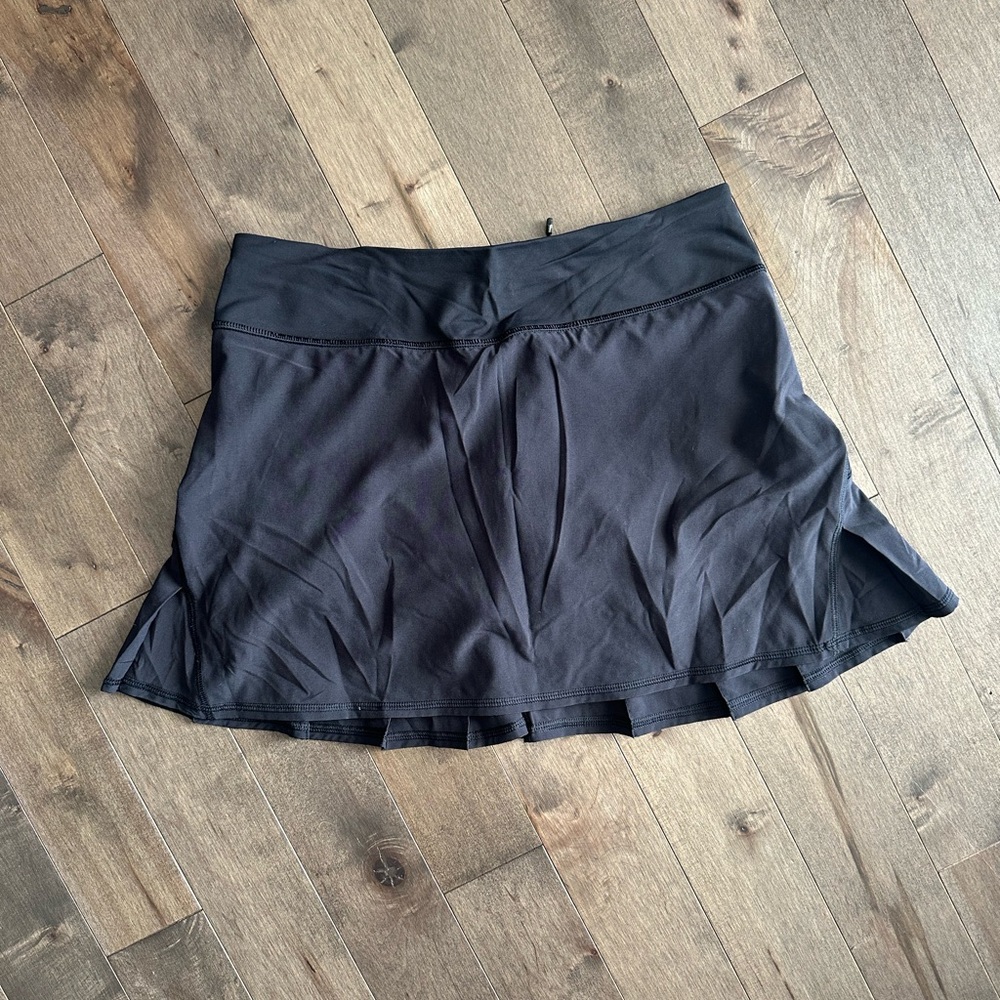Lululemon pace setter Black Women's Skort - size 4 - Picture 2 of 8